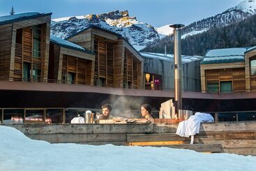 هتل Aethos Monterosa