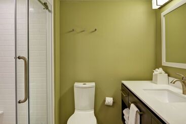هتل Home2 Suites By Hilton Hilton Head