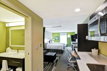 هتل Home2 Suites By Hilton Hilton Head