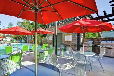 هتل Home2 Suites By Hilton Hilton Head