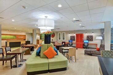 هتل Home2 Suites By Hilton Hilton Head