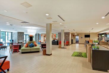 هتل Home2 Suites By Hilton Hilton Head