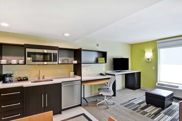 هتل Home2 Suites By Hilton Hilton Head