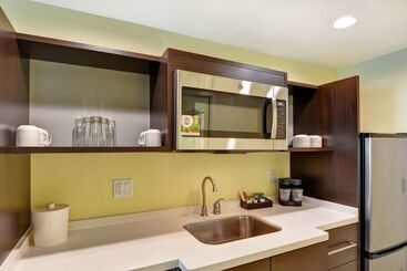 هتل Home2 Suites By Hilton Hilton Head