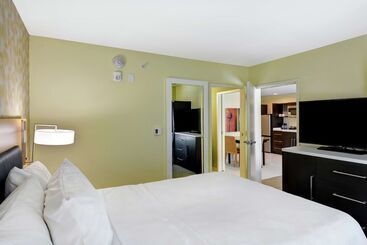هتل Home2 Suites By Hilton Hilton Head