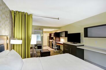 هتل Home2 Suites By Hilton Hilton Head
