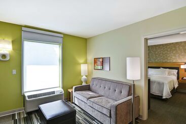 هتل Home2 Suites By Hilton Hilton Head