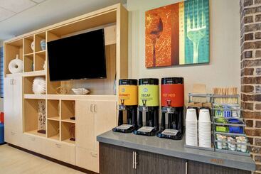 هتل Home2 Suites By Hilton Hilton Head