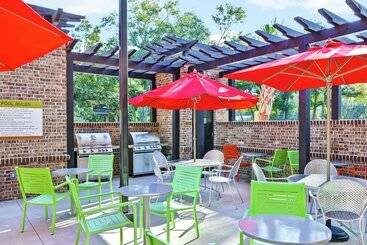 هتل Home2 Suites By Hilton Hilton Head