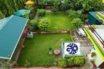 پانسیون Galaxy Guest House