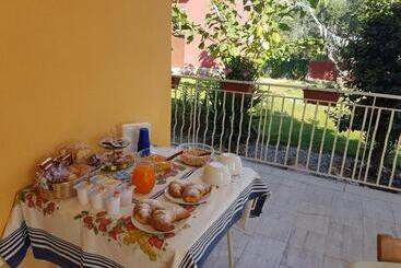 B&b Lara Santola