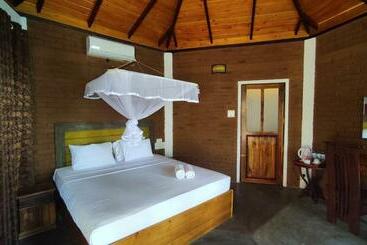 هتل Rice Rice Villas