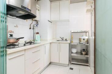 Inestin Shanghai Apt Hongfeng Road