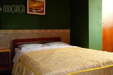 پانسیون Hostal Residencial Mochica