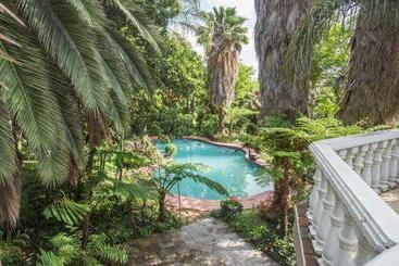 Meraki Country Manor - Lanseria