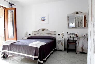 پانسیون Luxury Room Vittorio Emanuele Ii