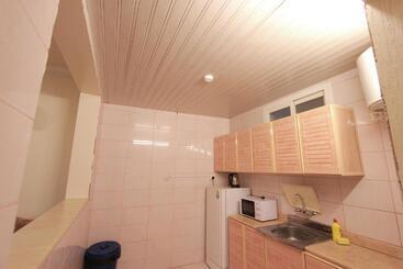 Al Qaswaa Furnished Apartements