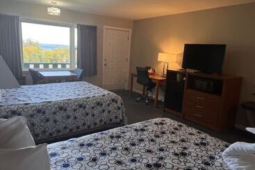 Edenbrook Motel
