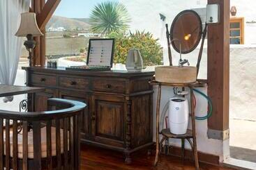 Finca Isolina Hotel Boutique   Adults Recommended
