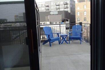 The Chicago Hotel Collection Wrigleyville