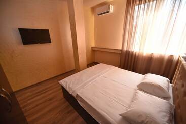 هاستل Mbm Hotel Yerevan