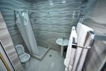هاستل Mbm Hotel Yerevan