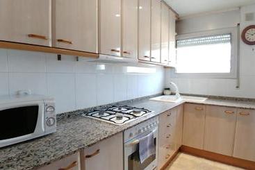 Lg Downtown Sabadell Apartment - Sabadell