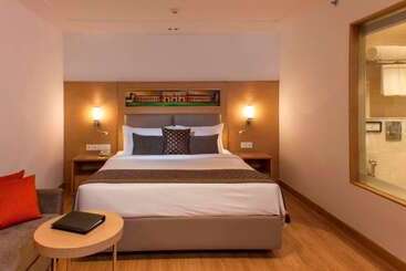 Lemon Tree Hotel Lucknow