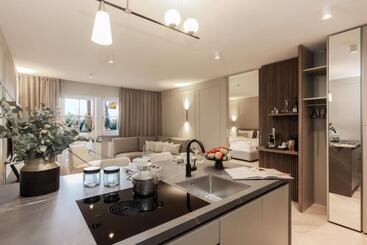 هتل Lingers Suites & Residence