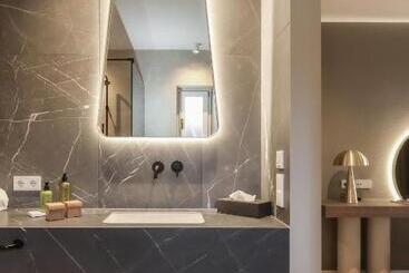 هتل Lingers Suites & Residence