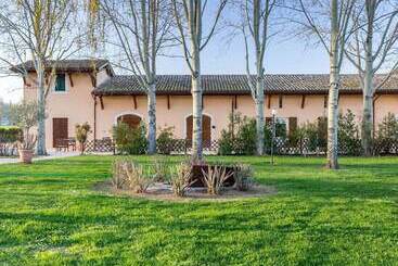 هتل Villaggio Le Stelline