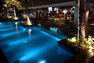 پانسیون Ducassi Sol Caribe Punta Cana Bavaro Beach Pool