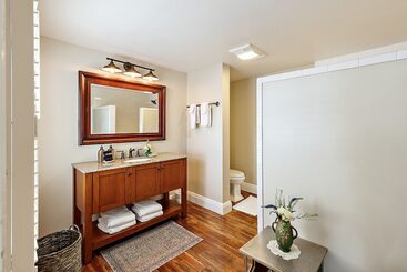 هاستل Mccully House Inn