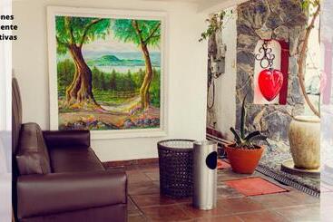 هاستل Suites Aldama