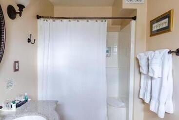 تختخواب و صبحانه Magnolia House Inn