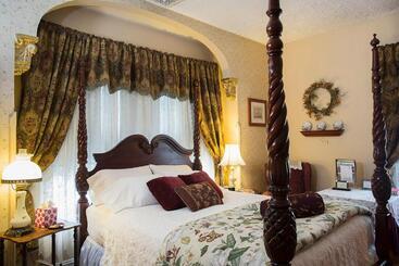 تختخواب و صبحانه Magnolia House Inn