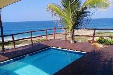 پانسیون C Mew Guest House