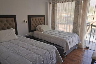 پانسیون Quilla House 2