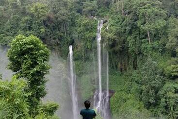 پانسیون Sugi Gede Homestay