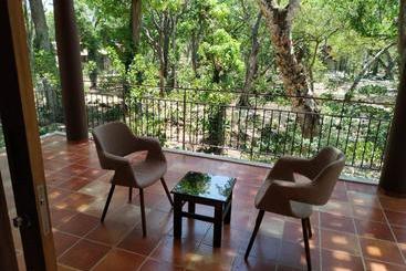 리조트 The Birchwood Retreat, Madikeri