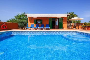 Ses Salines Cottage With Private Pool And Barbecue - Ses Salines