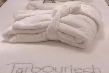 هتل Domaine Tarbouriech, Demeure & Spa