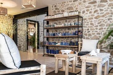 هتل Domaine Tarbouriech, Demeure & Spa