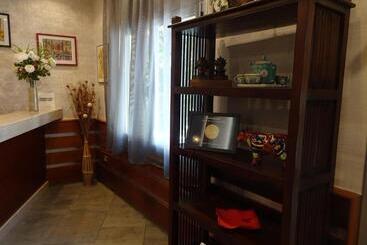 هاستل Hostal Internacional