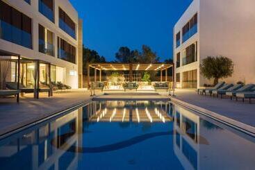 هتل Sa Pedrera Suites & Spa