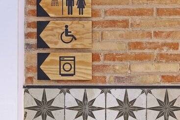 هاستل Hola Hostal Collblanc