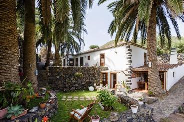 Etna - Brenya Baja