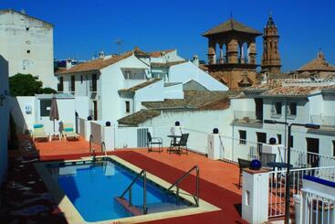 هتل Infante Antequera