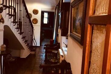 پانسیون Casa Longa