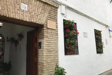 پانسیون Casa Longa